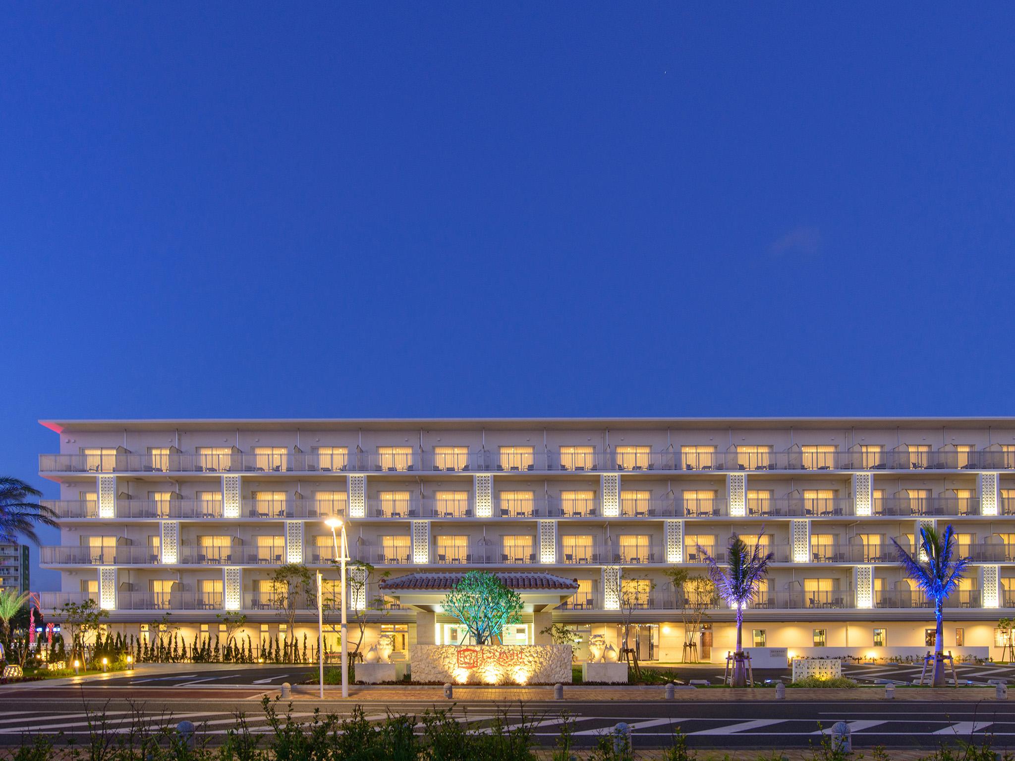 La'Gent Hotel Okinawa Chatan Hotel And Hostel Екстериор снимка